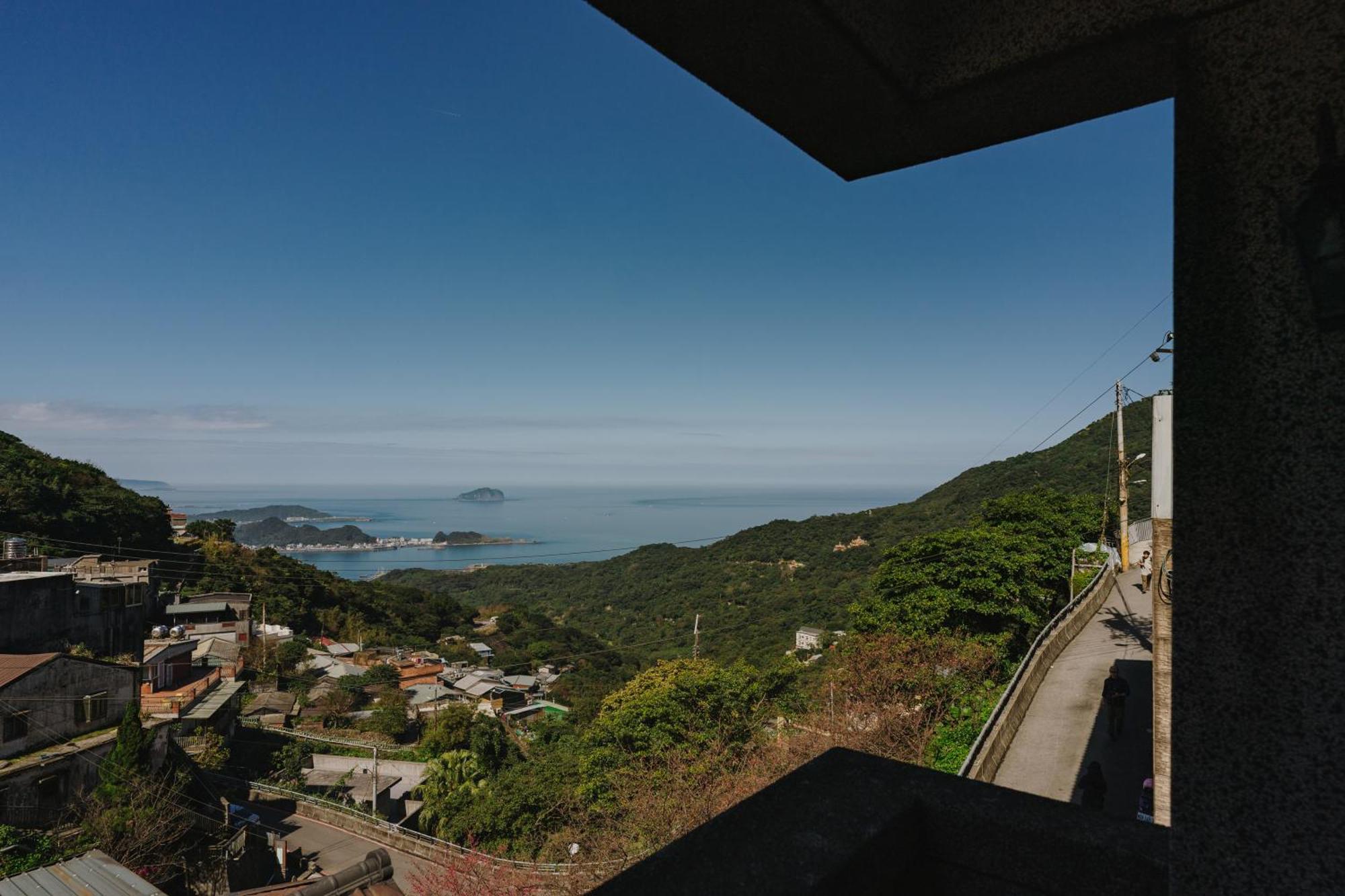 Mountain Traveler Inn จิ่วเฟิ่น ภายนอก รูปภาพ