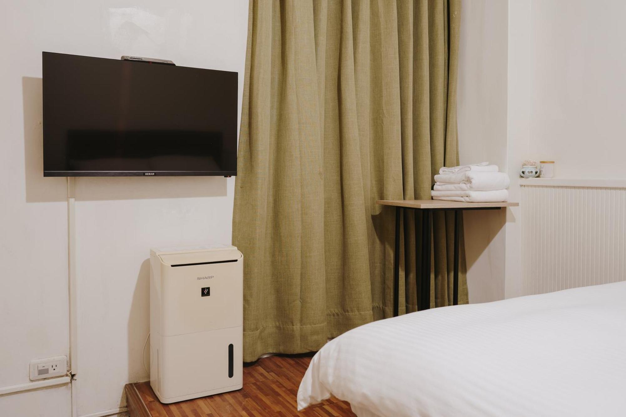 Mountain Traveler Inn จิ่วเฟิ่น ภายนอก รูปภาพ